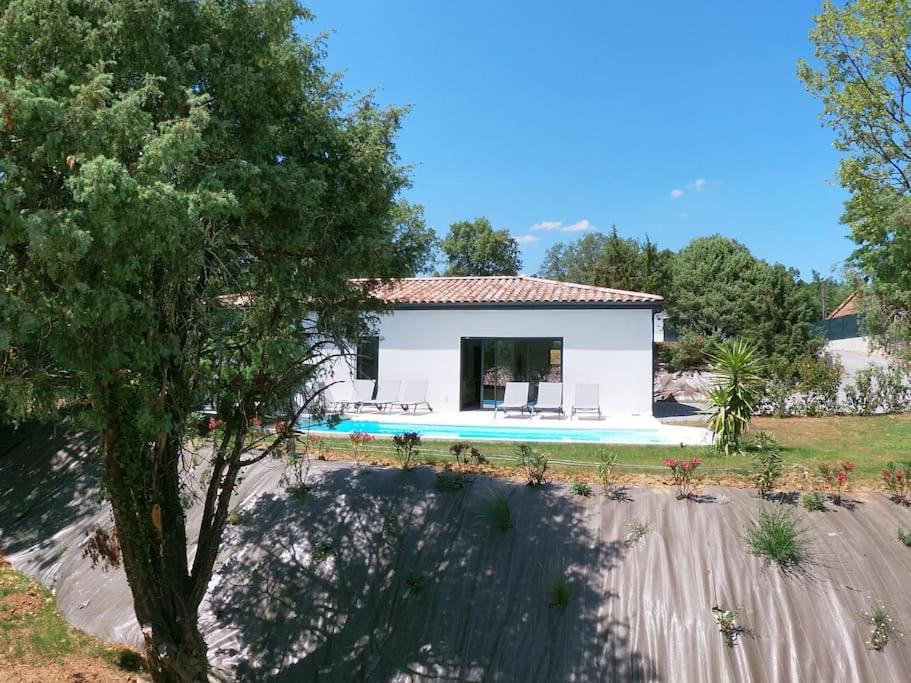 Villa Camille Piscine Chauffee Proche Pont D'Arc Saint Alban Auriolles 외부 사진